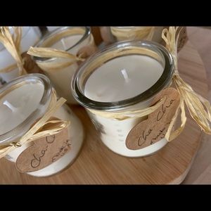 Handcrafted soy candles - rich vanilla sugar